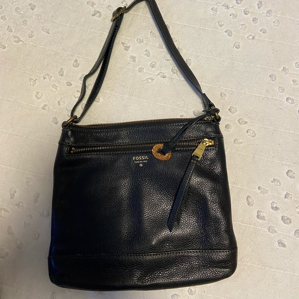 Fossil leather bag